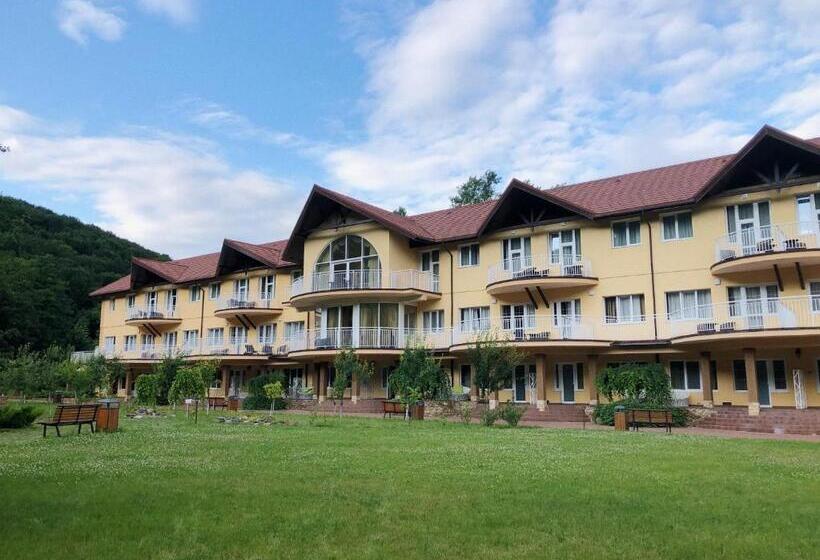 בית מלון כפרי Belle Royalle