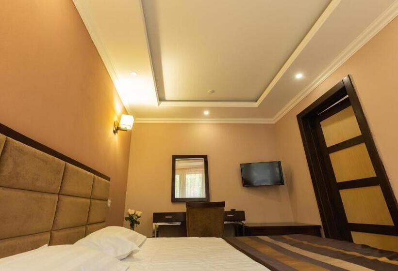 בית מלון כפרי Belle Royalle