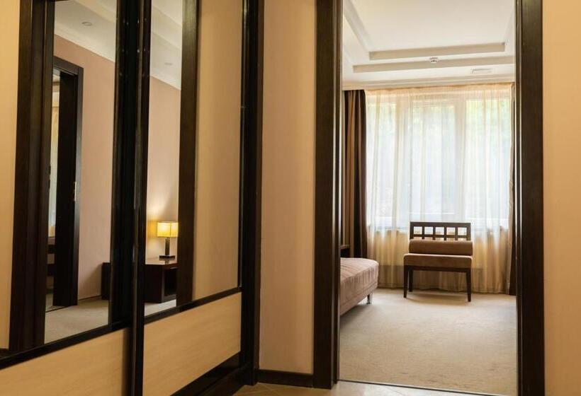 בית מלון כפרי Belle Royalle