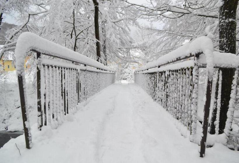 בית מלון כפרי Belle Royalle