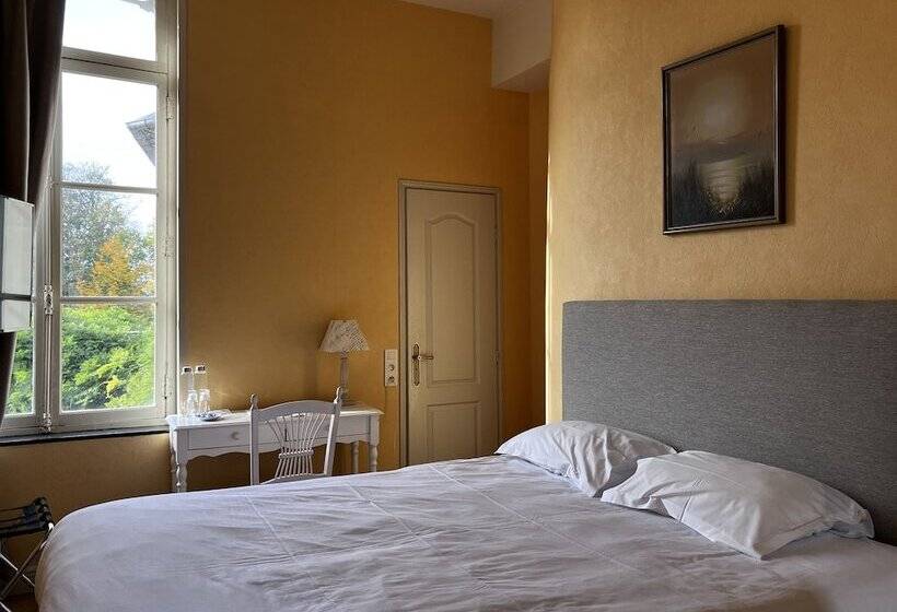 Отель Chateau D'aubry