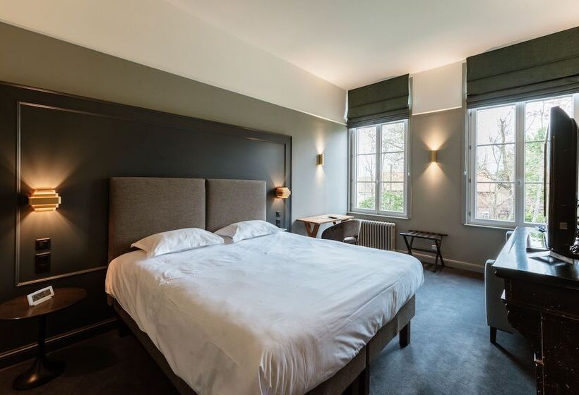 Отель Chateau D'aubry