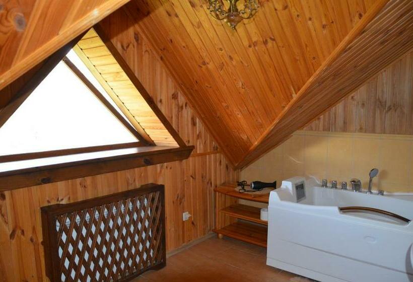 בית מלון כפרי Chumatskiy Shlyah