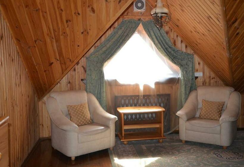 בית מלון כפרי Chumatskiy Shlyah