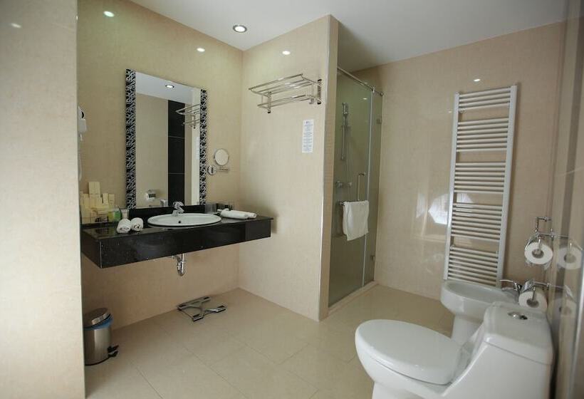 בית מלון כפרי Colosseum