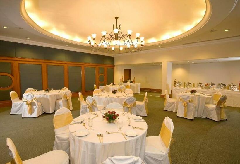 Hotel Express Residency Jamnagar