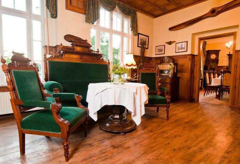 Отель Fliegerheim