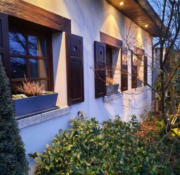 בית מלון כפרי Hostellerie Gilain