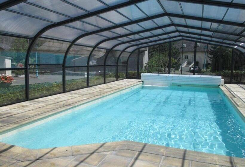 酒店 Hôtel Chez Pierre D'agos