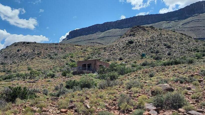 فندق Kalkfontein Guesthouse