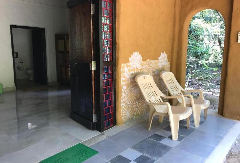 호텔 Kamp Kamouflage Kanha