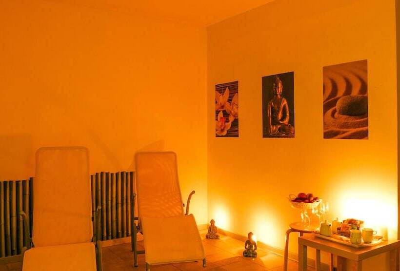 בית מלון כפרי Kristal 3 Stelle Superior