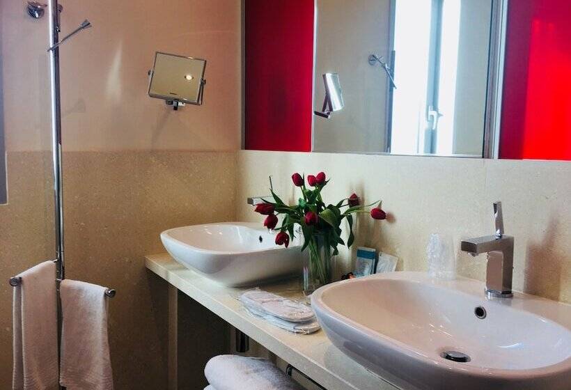 בית מלון כפרי Kristal 3 Stelle Superior