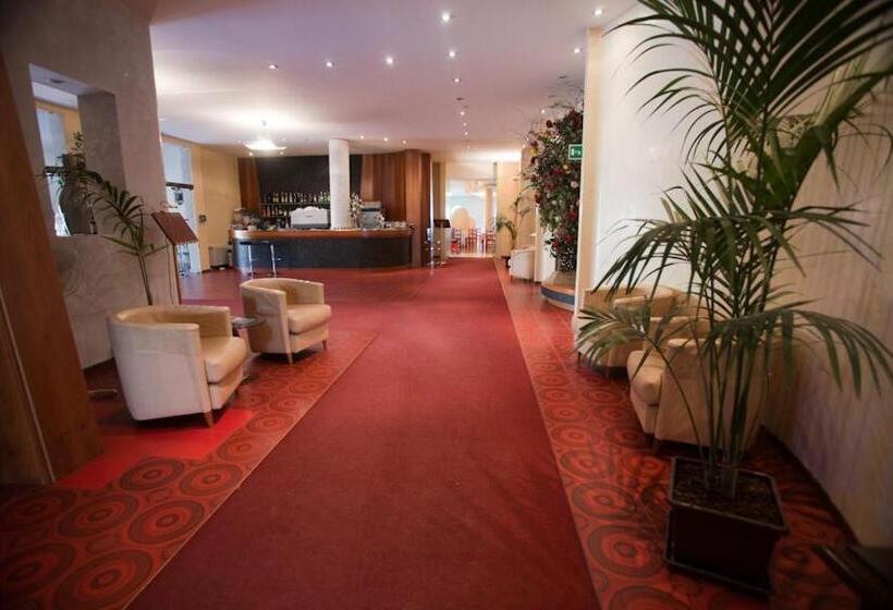 בית מלון כפרי Le Cardinal