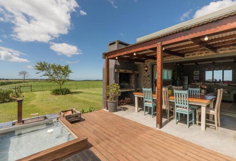 فندق Libertas Guest Farm