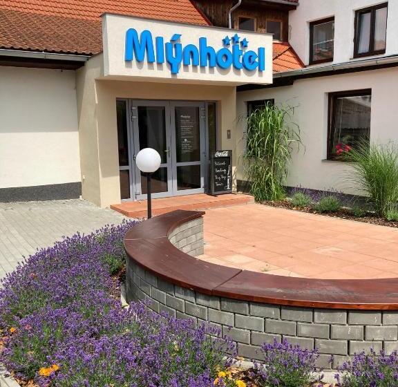 호텔 Mlyn   Jihlava
