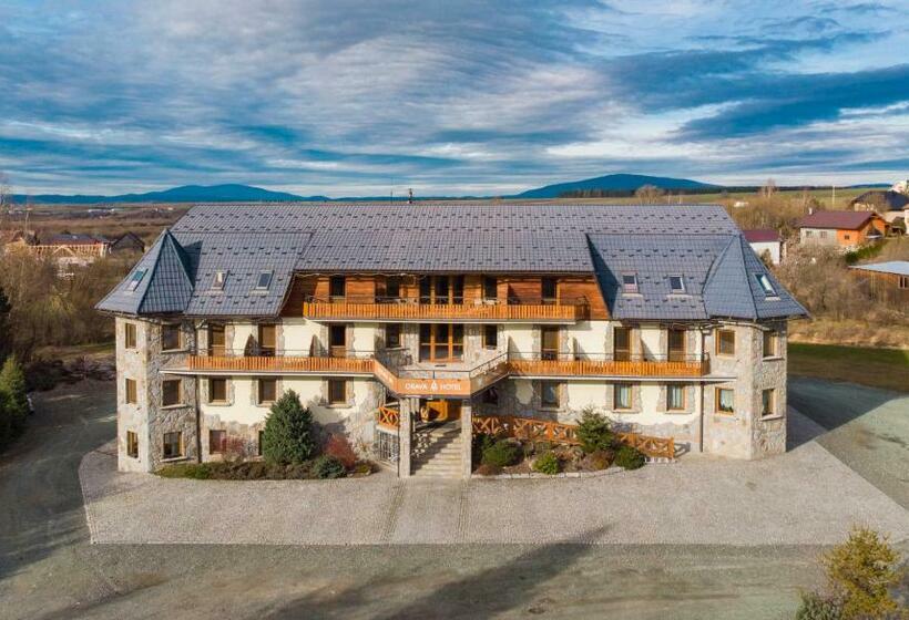 Отель Orava
