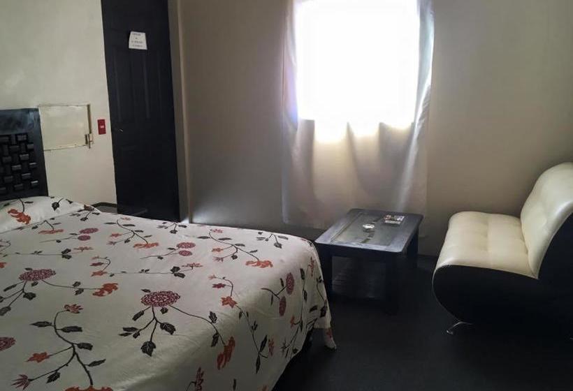 ホテル Panamericano