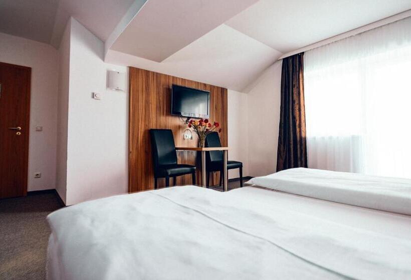 ホテル Pension Baumgartner Berghof