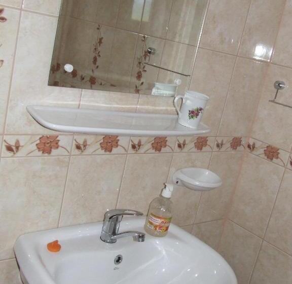 Отель Pensiunea Agroturistica Ioana