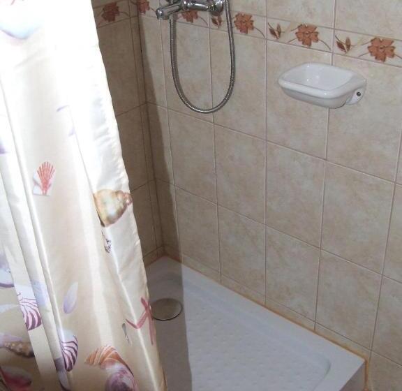 Отель Pensiunea Agroturistica Ioana