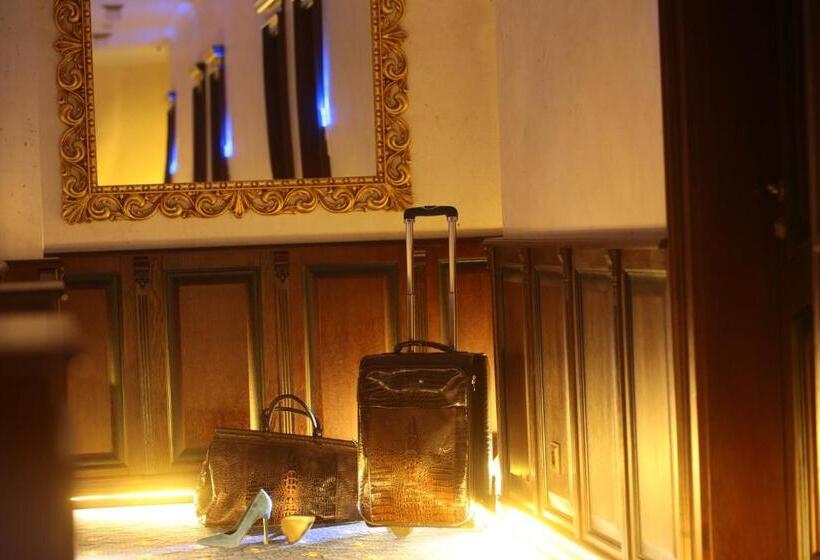 فندق Resort&spa Kamelot