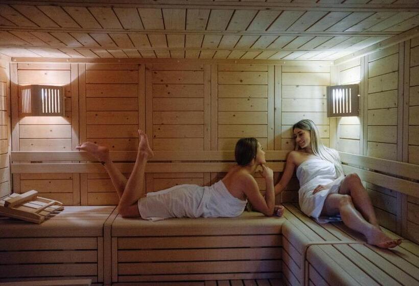 فندق Resort&spa Kamelot