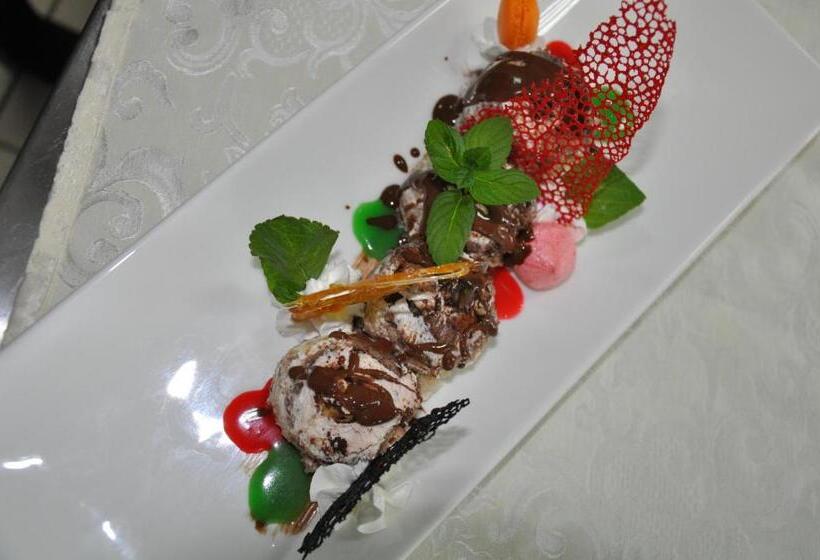 فندق Resort&spa Kamelot