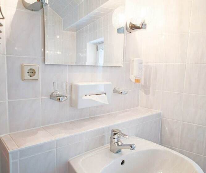 酒店 Restaurant Alter Krug Kallinchen