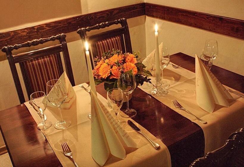 בית מלון כפרי Restaurant Alter Krug Kallinchen