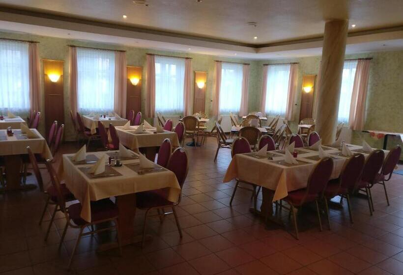 فندق & Restaurant Am Rosenhügel