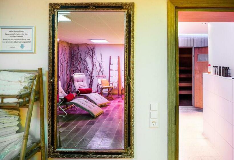 Отель Restaurant Zur Krone