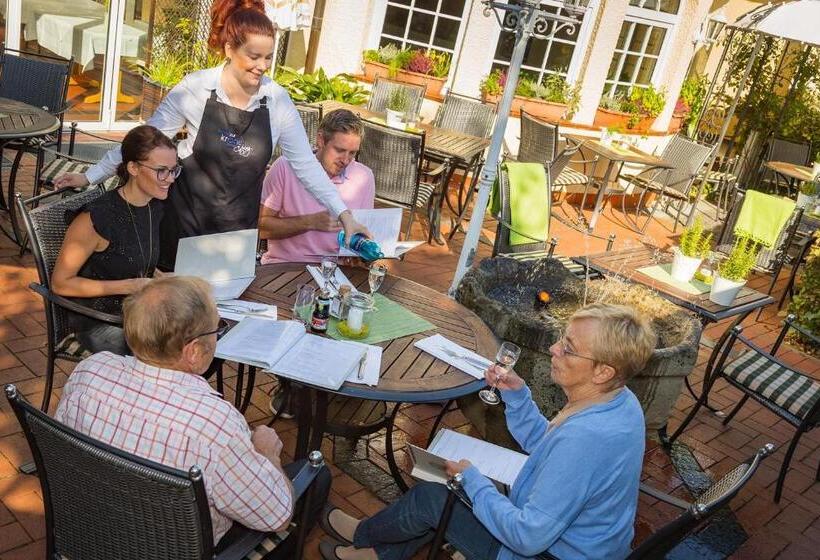 בית מלון כפרי Restaurant Zur Krone