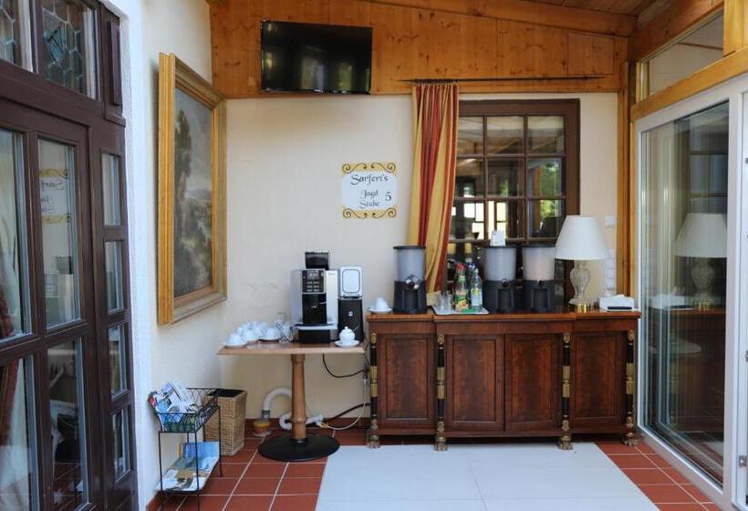 Отель Schlossresidenz Heitzenhofen