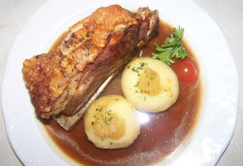 בית מלון כפרי Schwarzes Ross