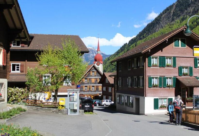 فندق Urirotstock