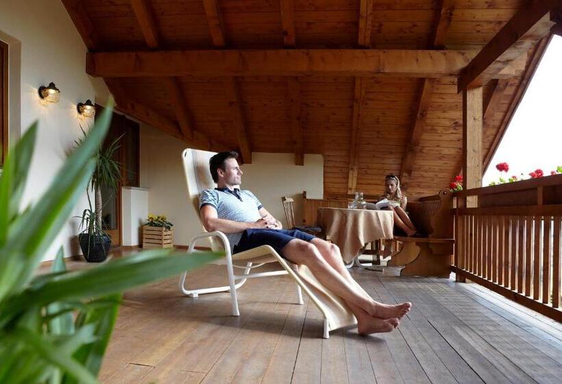 호텔 Zum Löwen   Al Leone