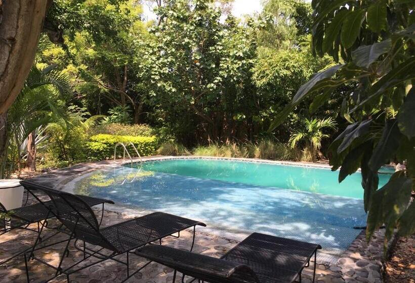 Los Naranjos Hotel Boutique