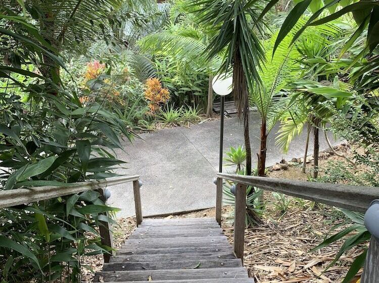 Mai Tai Resort
