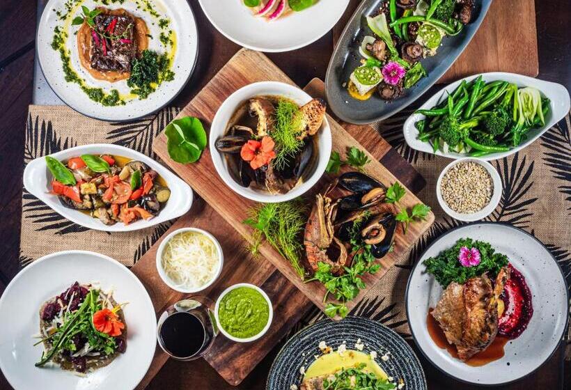 Mavis's Cabins @ Mt Warning