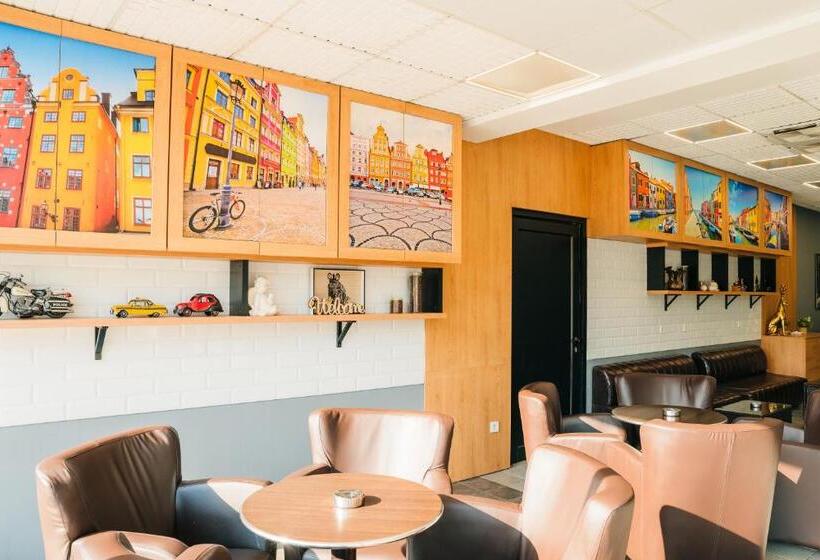 汽车旅馆  Ihtiman