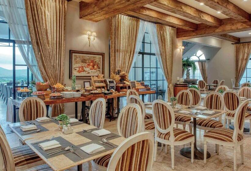 Mövenpick Resort Khao Yai