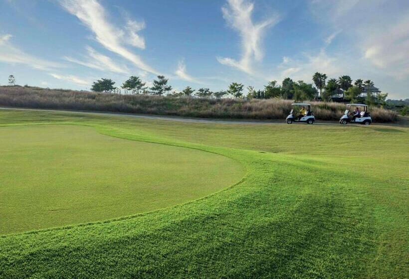 Mövenpick Resort Khao Yai