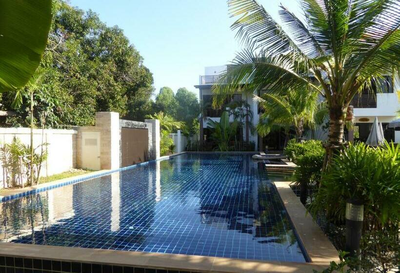 Oasis Garden & Pool Villa At Vip Resort