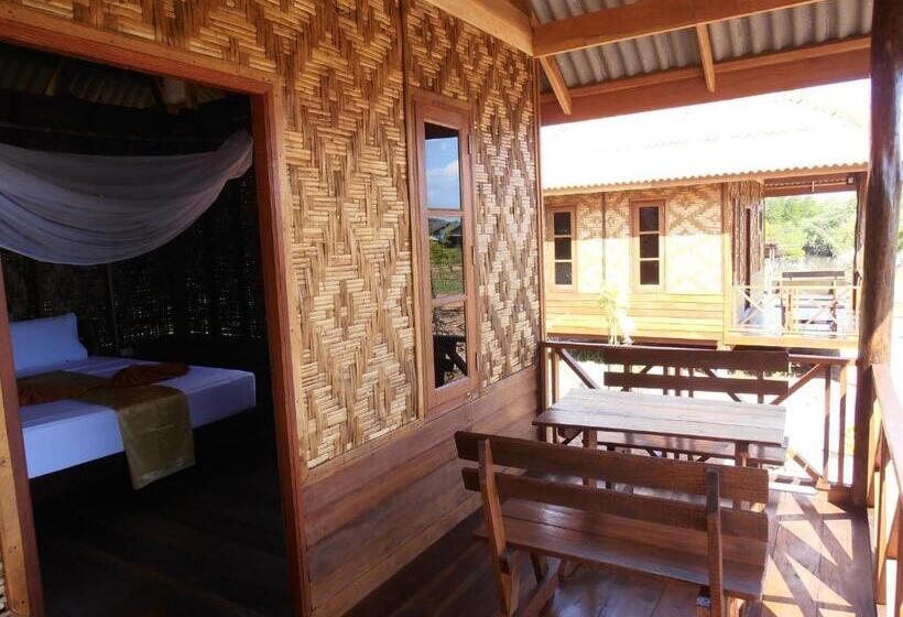 بنسيون Ban Ban Bangalow