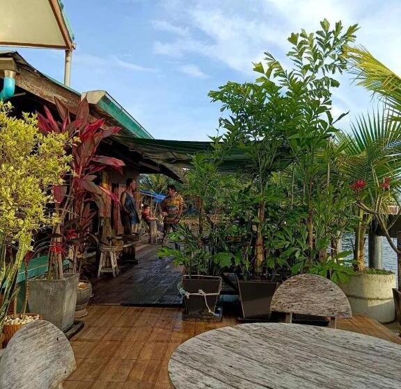 펜션 Ban Sulada Guest House