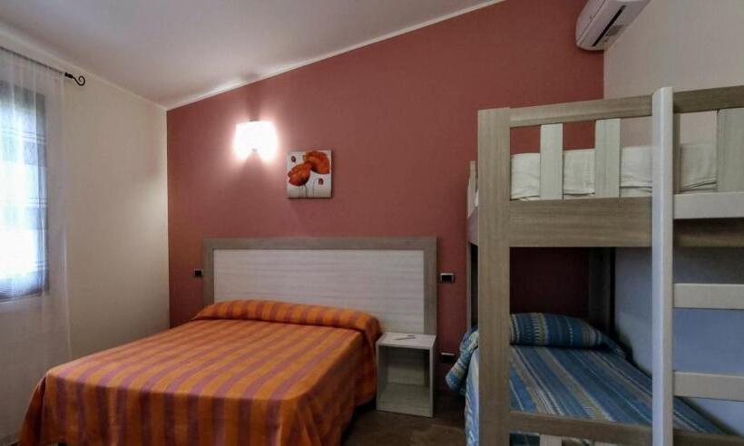 Пансион B&b Masseria Caporelli