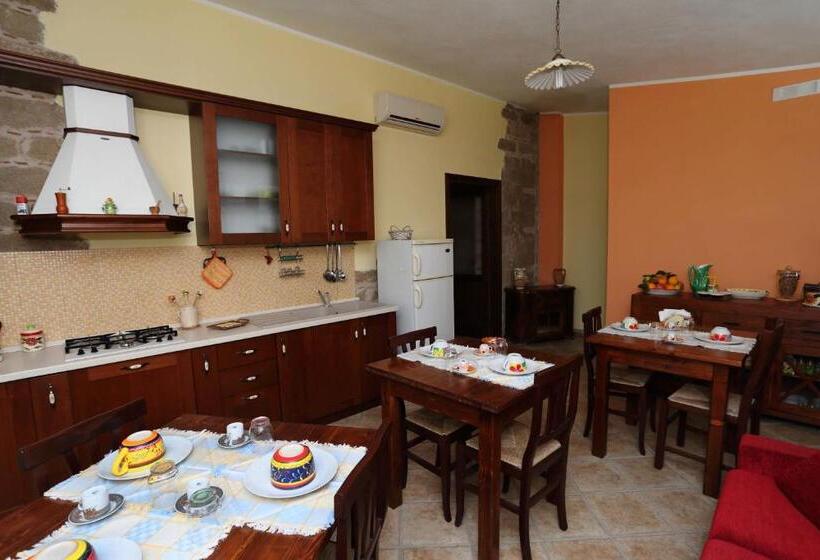 Пансион B&b Masseria Caporelli