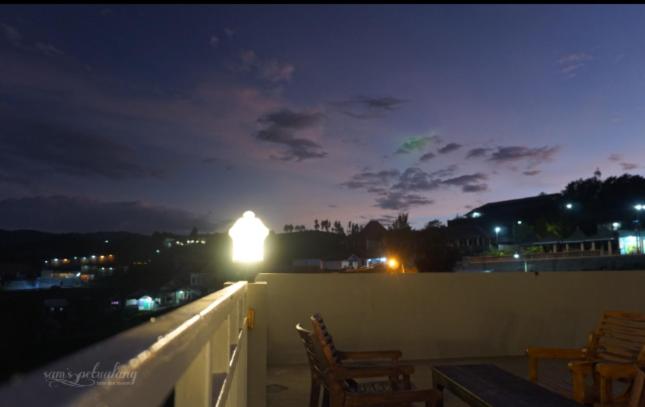 بنسيون Bromo Otix Guest House