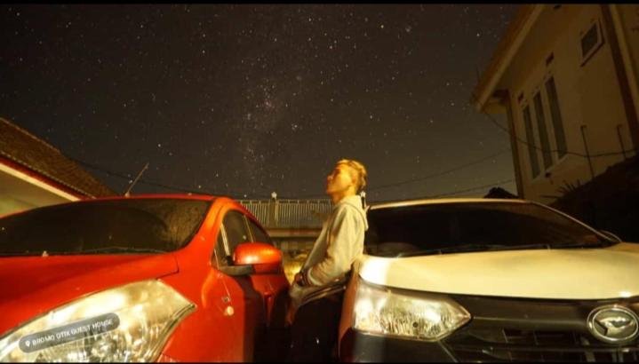 بنسيون Bromo Otix Guest House